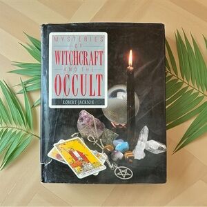 Vintage 1991 Mysteries of Witchcraft and the Occult by Robert Jackson Hardcover